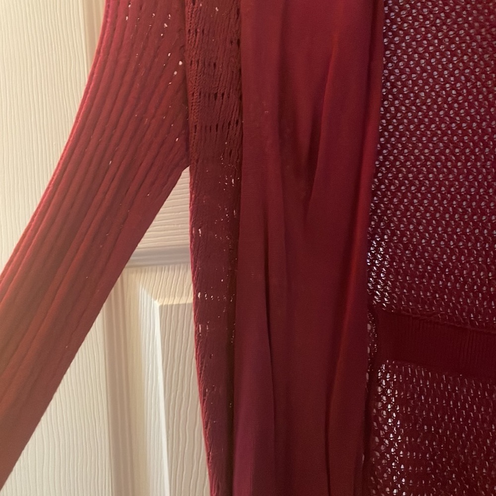 ❤️Express sweater - Picture 2 of 2